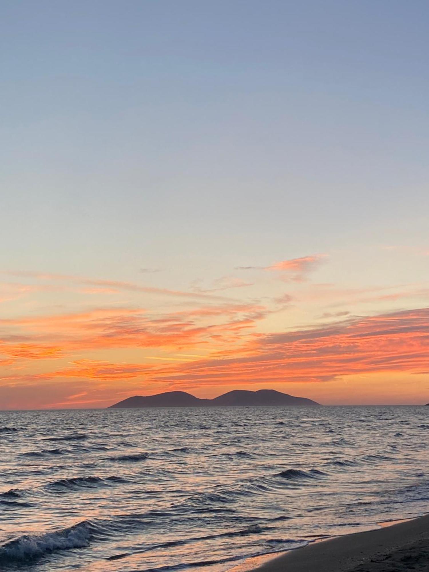 Vila Roan Vlorë Buitenkant foto