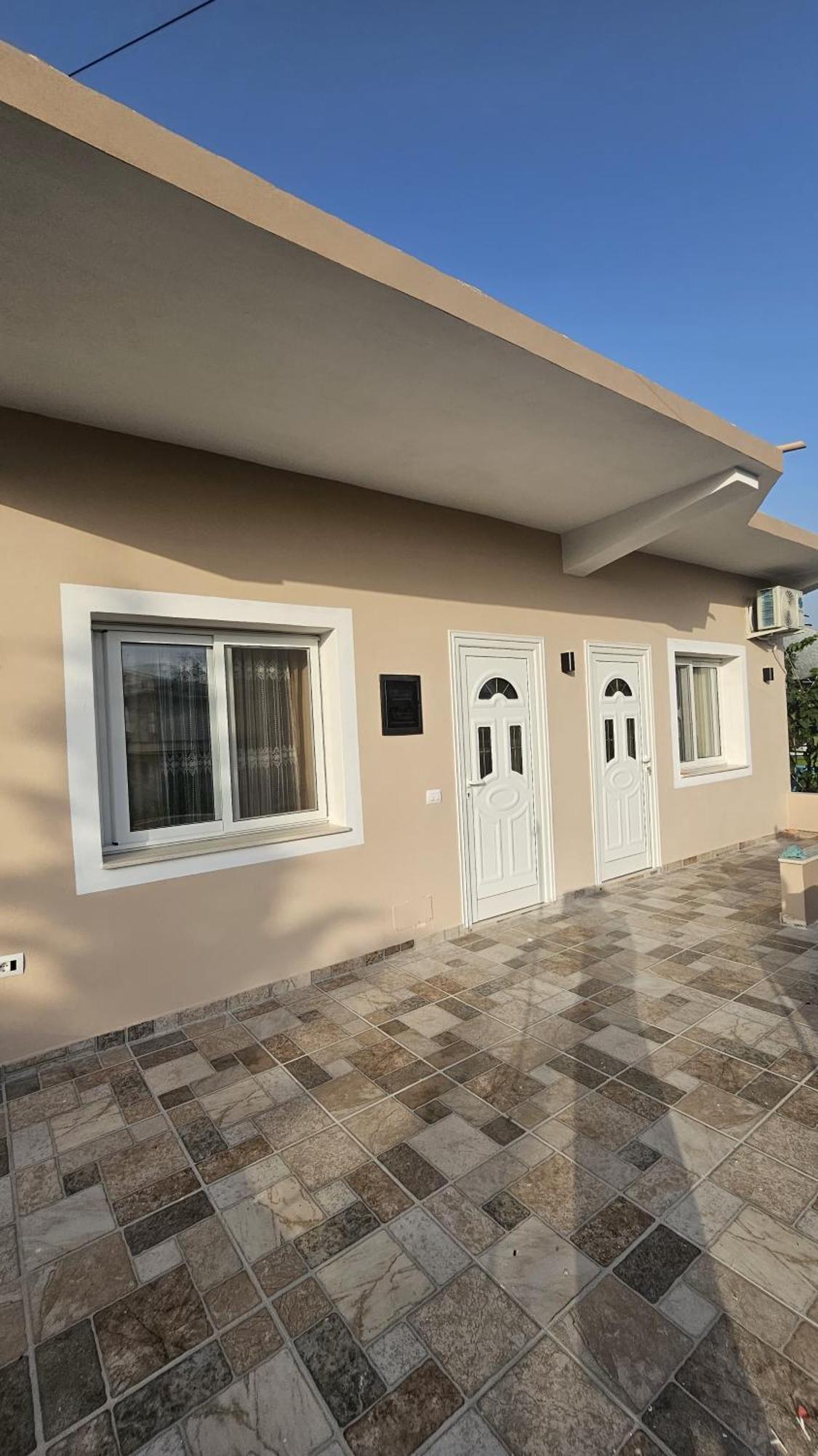 Vila Roan Vlorë Buitenkant foto