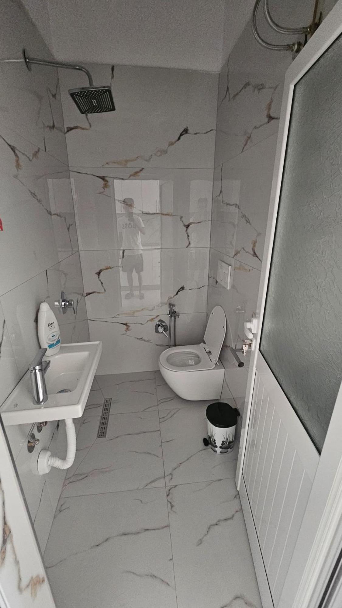Vila Roan Vlorë Buitenkant foto