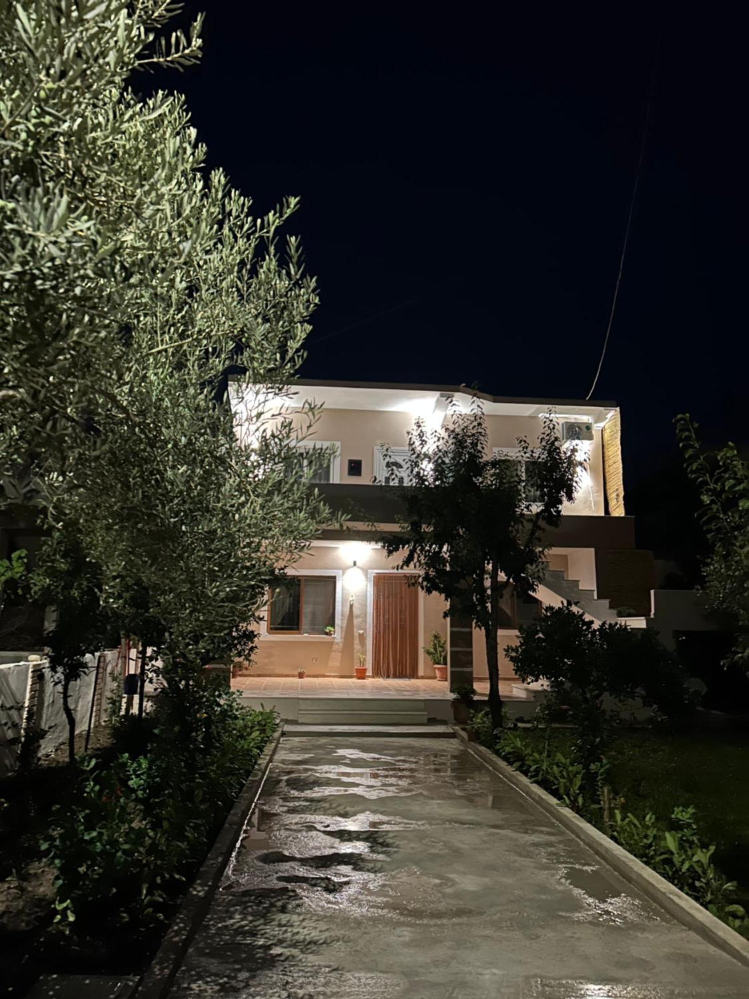 Vila Roan Vlorë Buitenkant foto