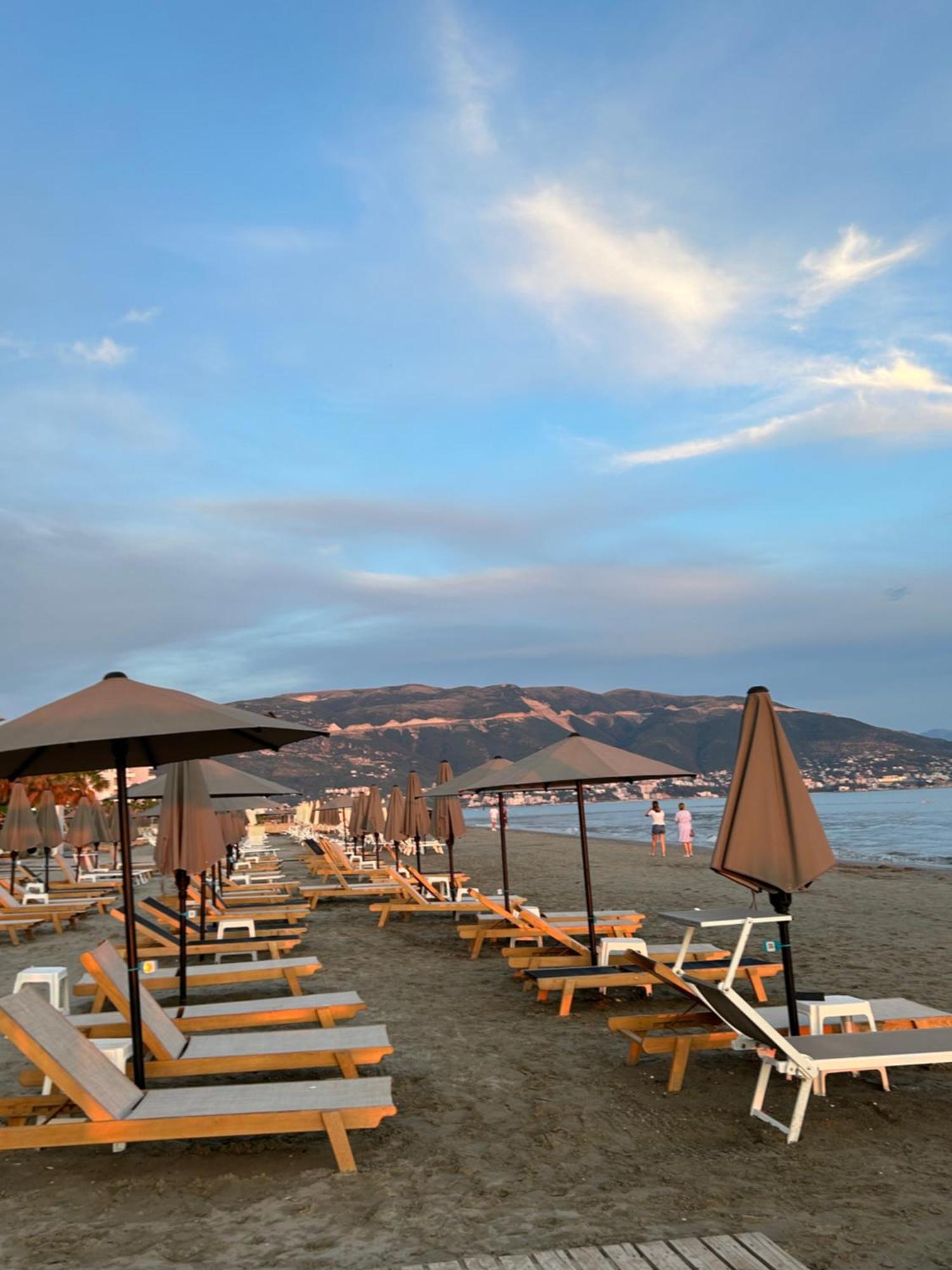 Vila Roan Vlorë Buitenkant foto
