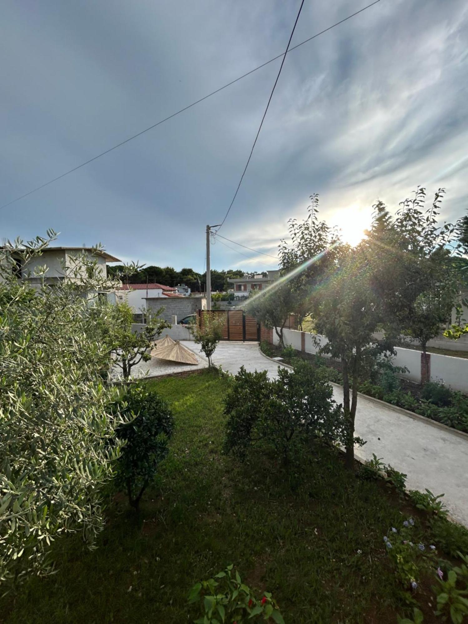 Vila Roan Vlorë Buitenkant foto