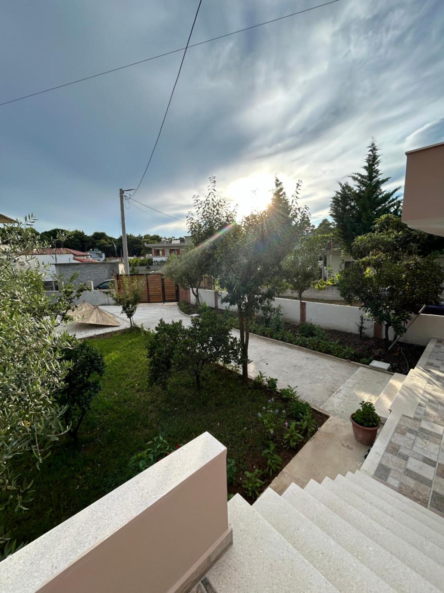 Vila Roan Vlorë Buitenkant foto